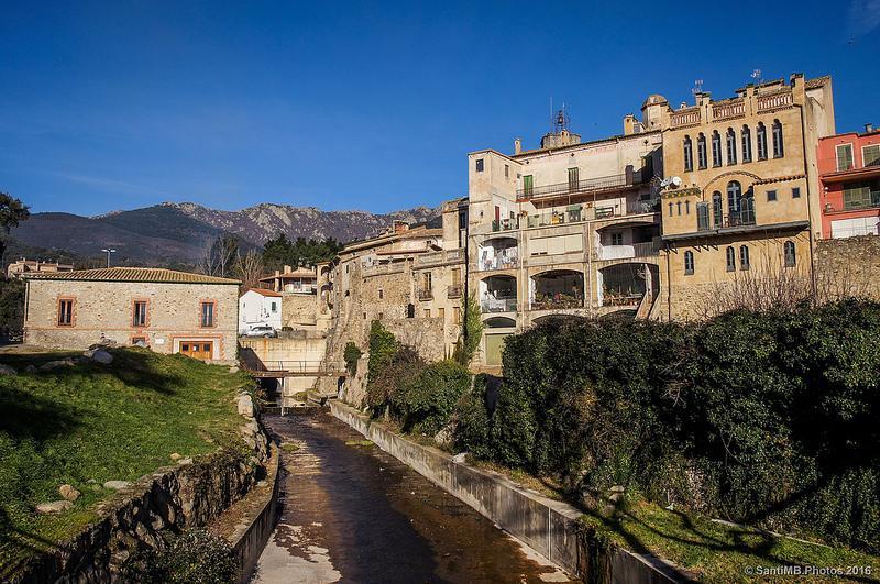 Hotel La Fonda Dels Pirineus Macanet De Cabrenys Luaran gambar